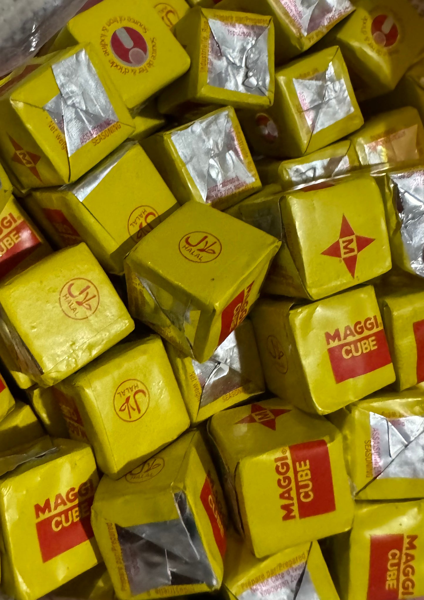 MAGGI ÉTOILE